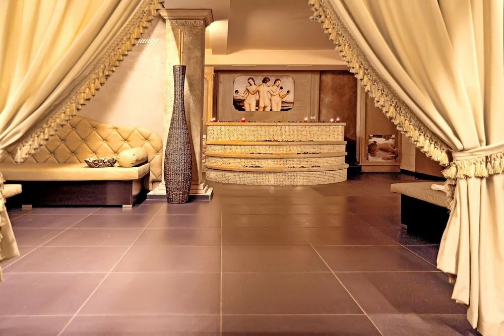 Фото Park Hotel Plovdiv