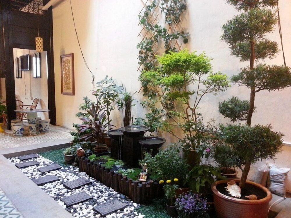 Фото Muntri House