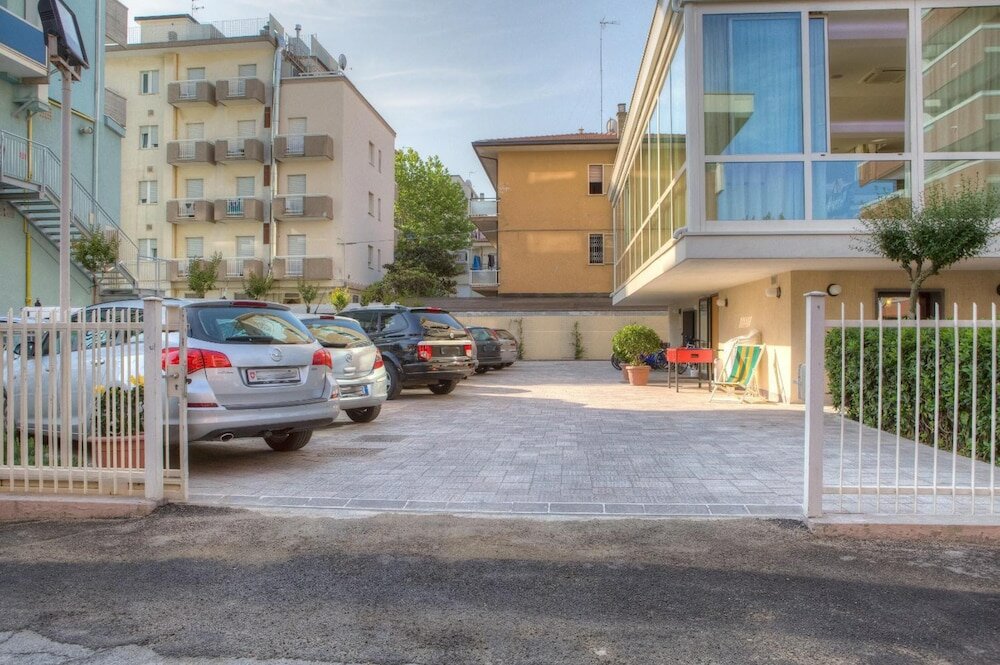 Фото Hotel Tabor