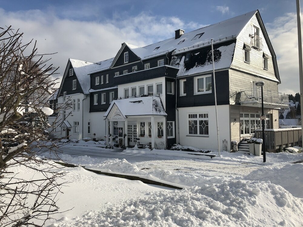 Фото Hotel Nuhnetal