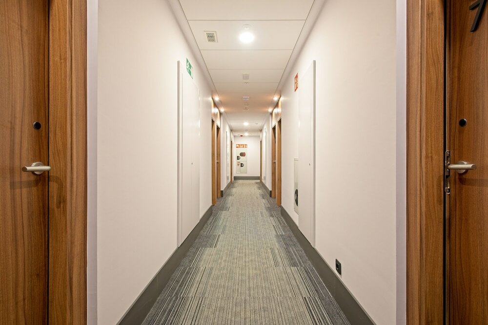 Фото Dwo Yuste Alcalá