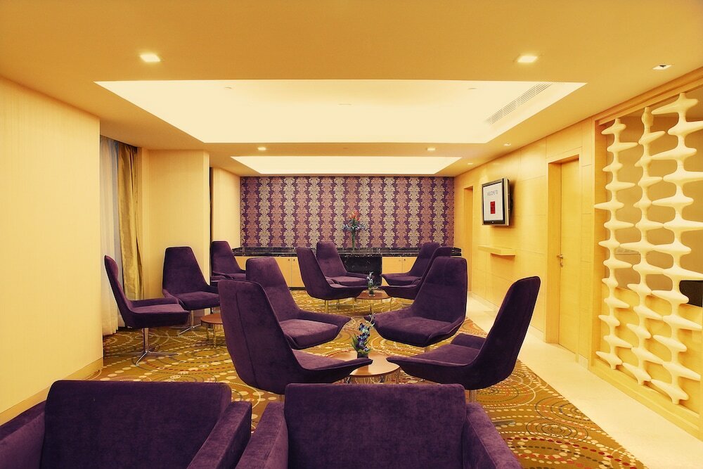 Фото The Metropolitan Hotel and SPA New Delhi