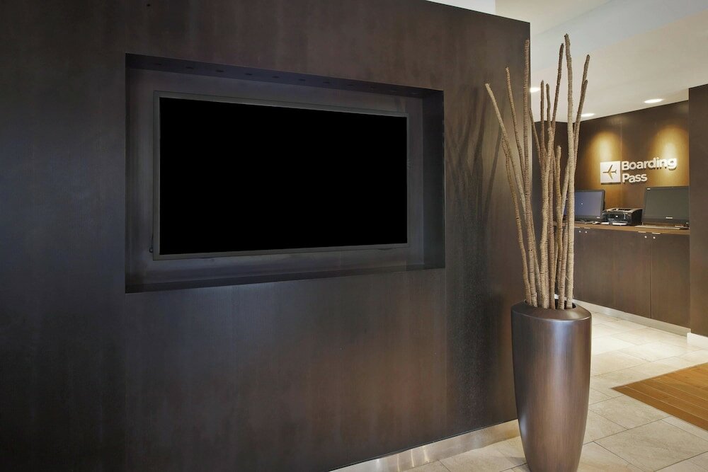 Фото Courtyard Somerset by Marriott