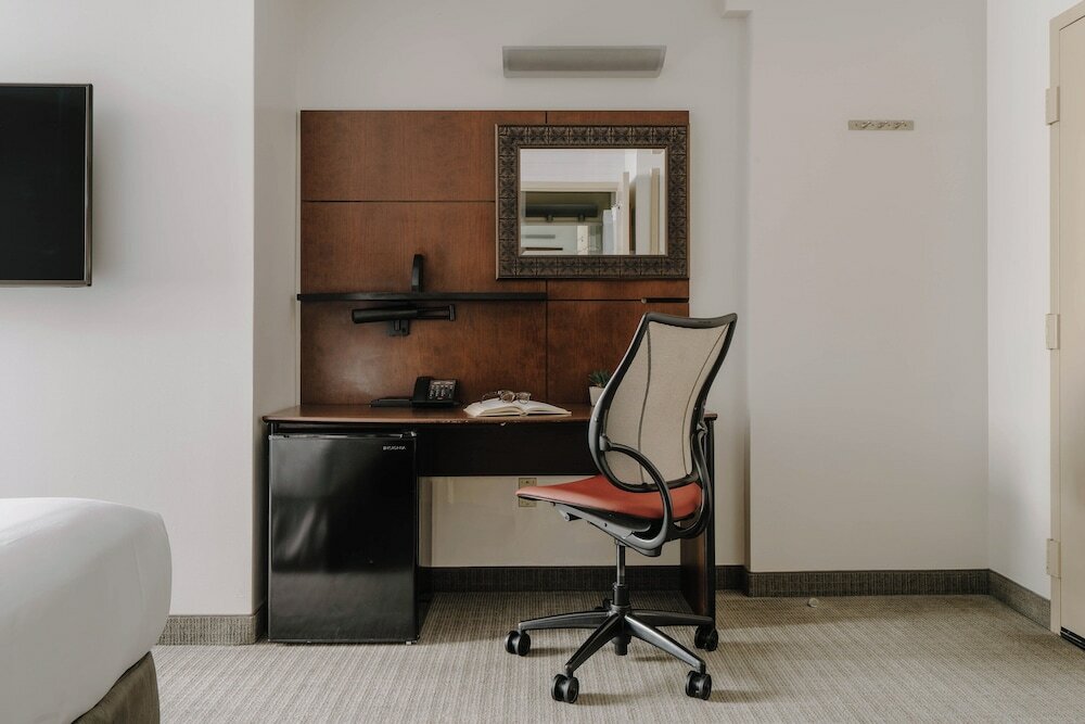 Фото Club Quarters Hotel in San Francisco