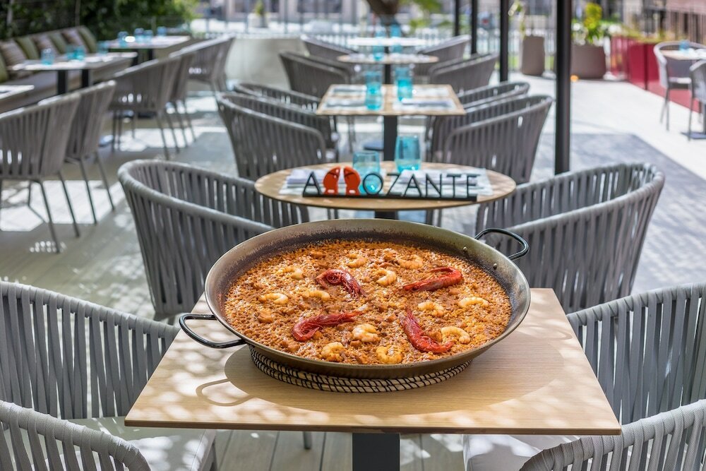 Фото Occidental Sevilla Viapol