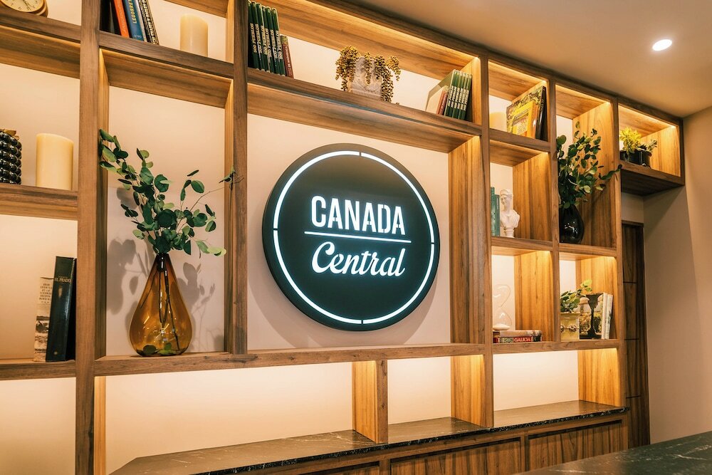 Фото Hotel Canada