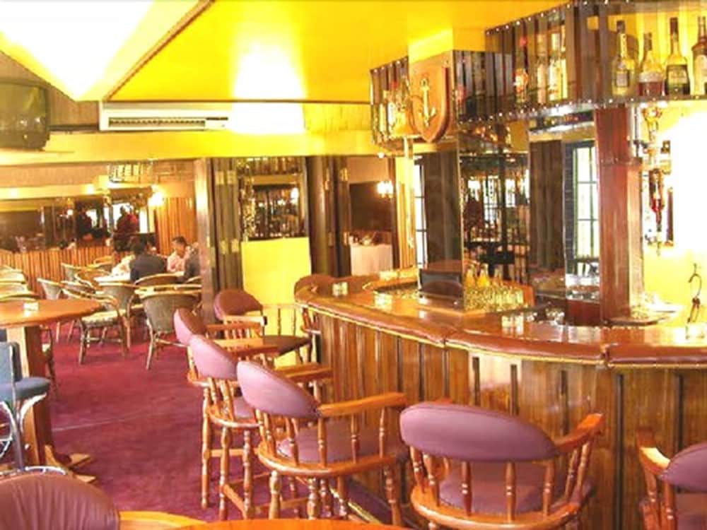 Фото Arcadia Hotel