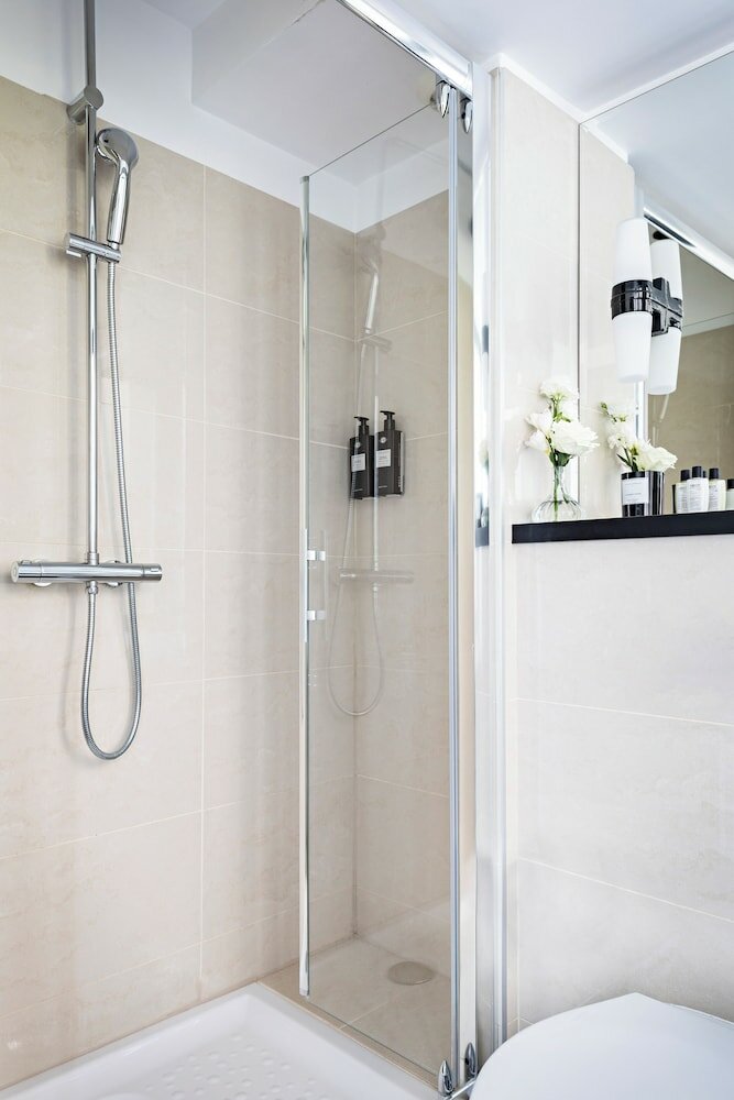 Фото Holiday Inn Paris Elysees