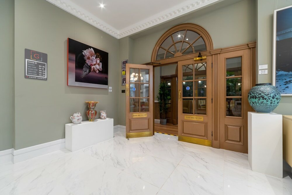 Фото Gainsborough Hotel