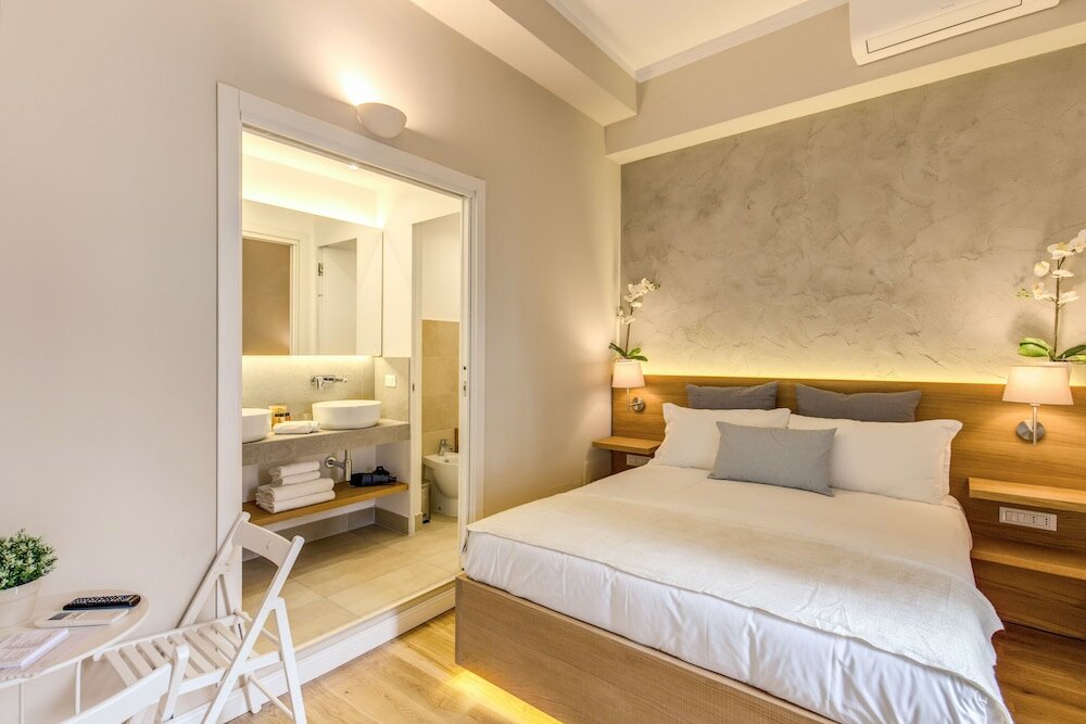 Фото The Spanish Suite Campo de Fiori