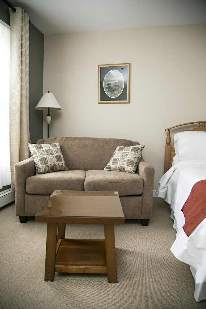 Фото The Harbour House