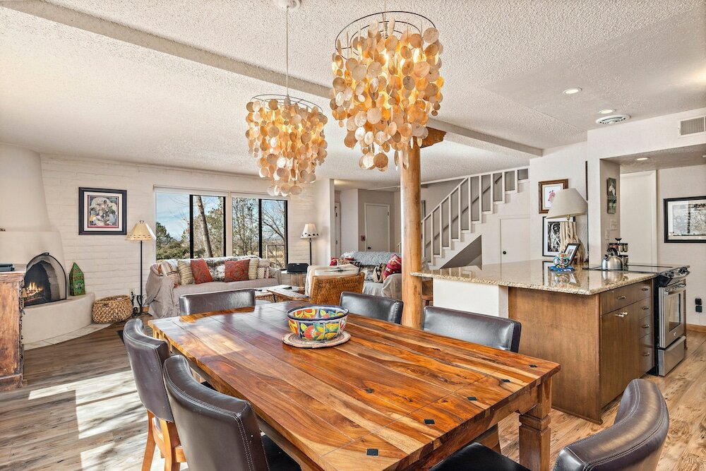 Фото Fort Marcy Hotel Suites by All Seasons Resort Lodging