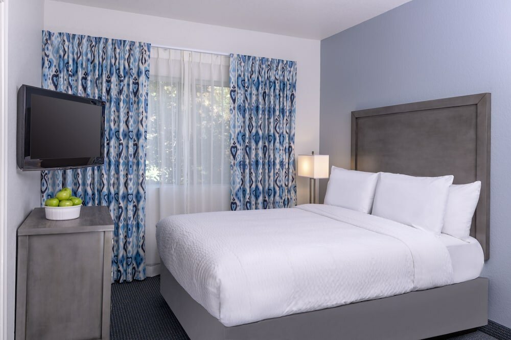 Фото Beachfront Inn and Suites at Dana Point