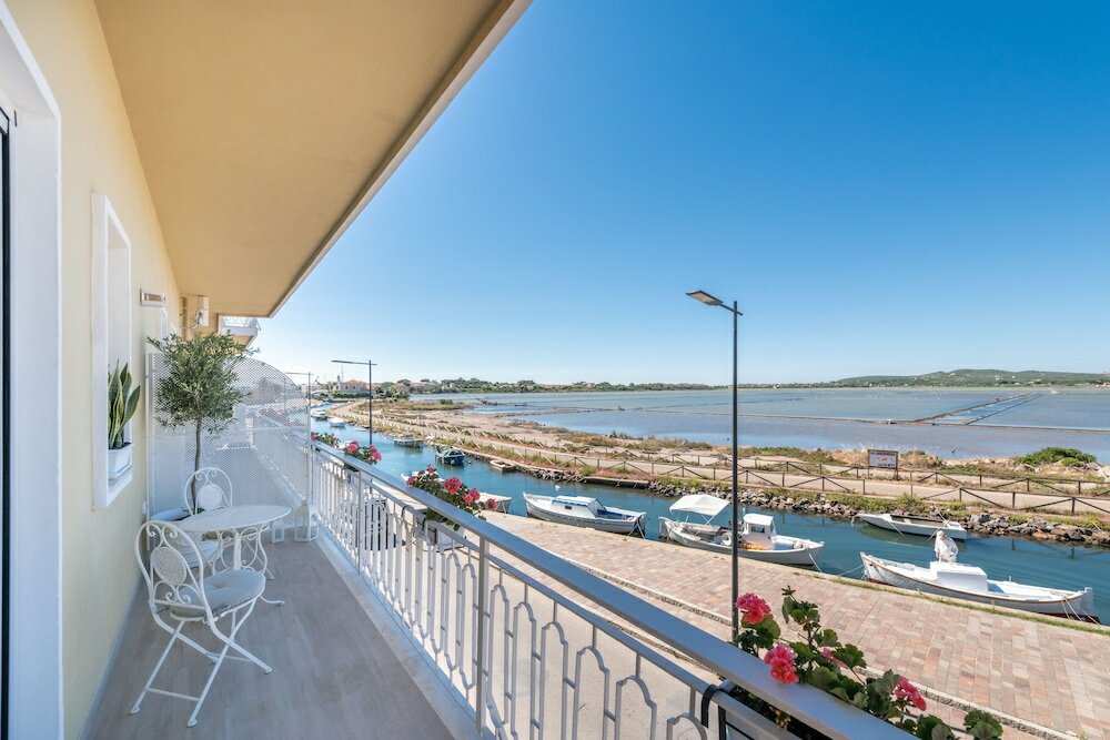 Фото Отель Aquamadre Suites