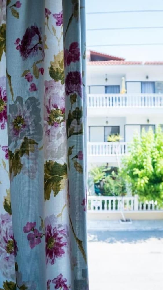 Фото Niki Apartments