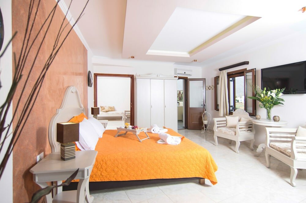 Фото Smaragdi Hotel