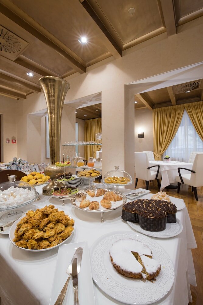 Фото Hotel Rua Frati 48 in San Francesco