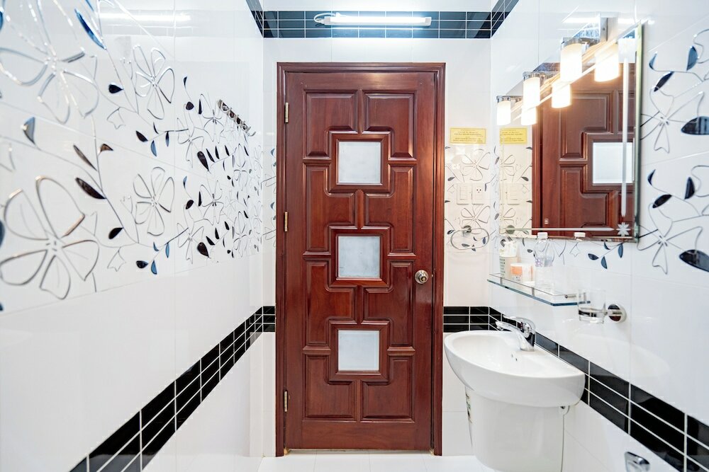 Фото Ben Thanh Retreats Hotel