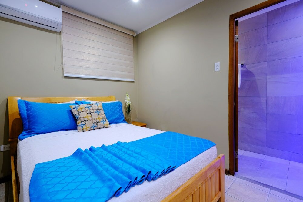 Фото Victoria City Hotel