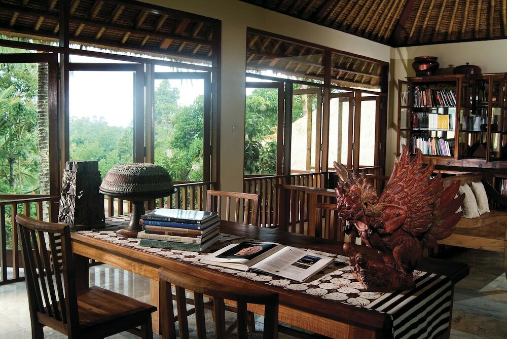 Фото Komaneka at Tanggayuda