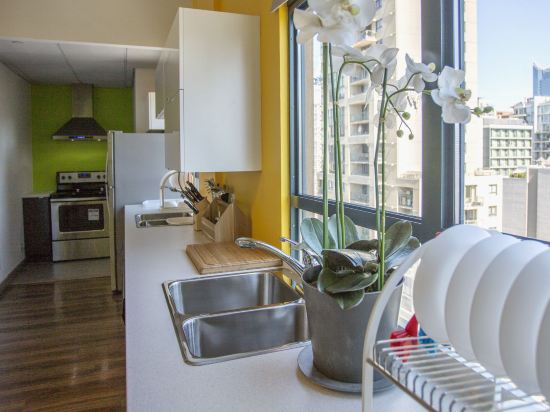 Фото Grand Park Hotel & Suites Downtown Vancouver