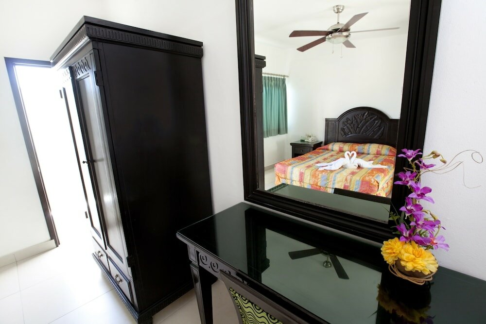 Фото Hotel del Sol