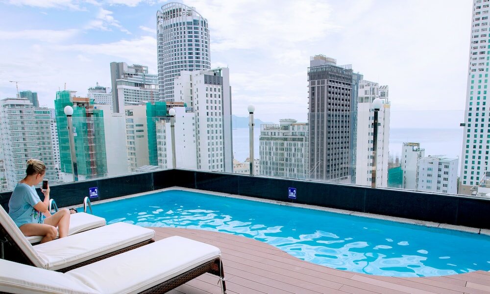 Фото Royal Hpm Hotel