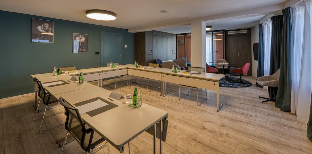 Фото Mercure Pont D'avignon Centre