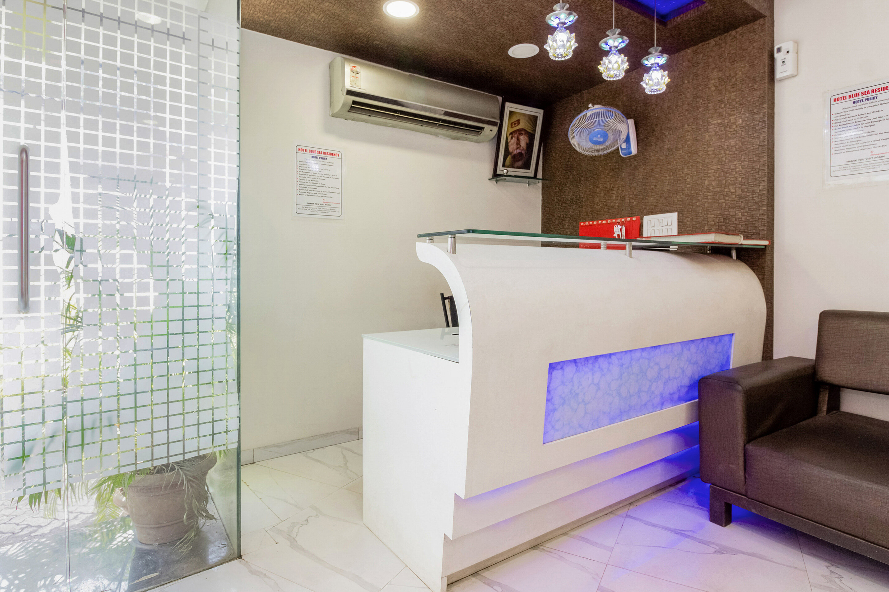 Фото Oyo 7407 Hotel Blue Sea