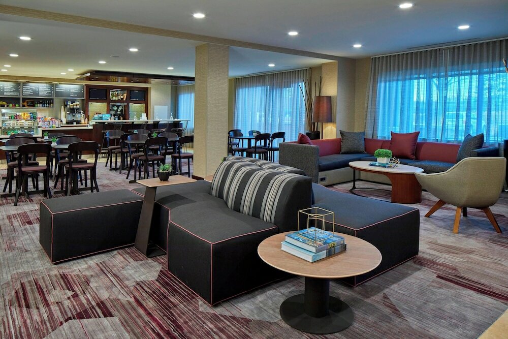Фото Courtyard by Marriott Albany Thruway