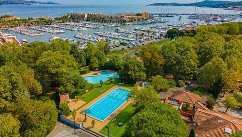 Гостиница Marina Hotel Club в Гриме