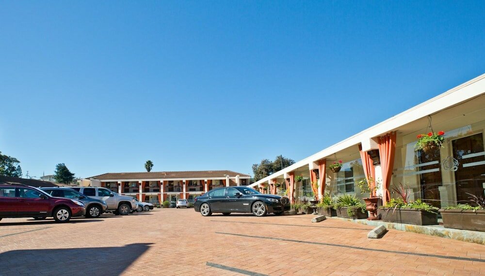 Фото The Millwood - A Boutique Hotel