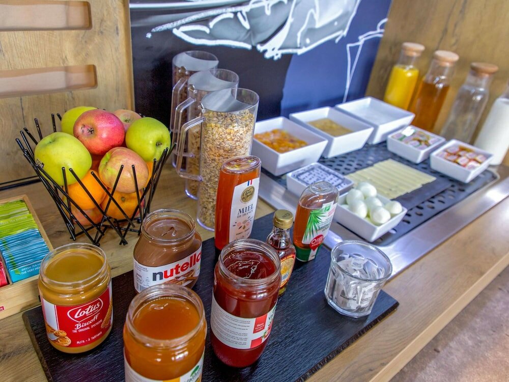 Фото Ibis Budget Marseille Timone