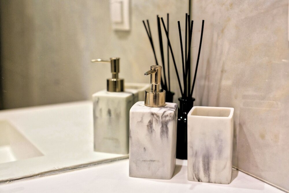 Фото Industrial Lisbon Apartment - Adults Only