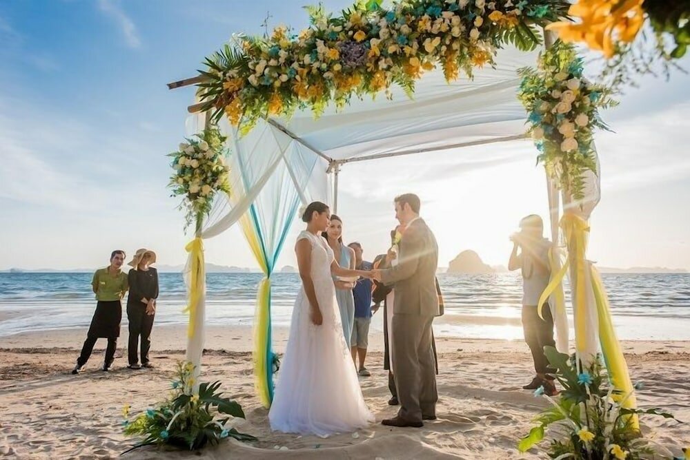 Фото Anyavee Tubkaek Beach Resort