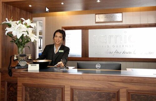 Внешний вид отеля Les Rocquettes Hotel в Сент-Питер-Порте, фото 4