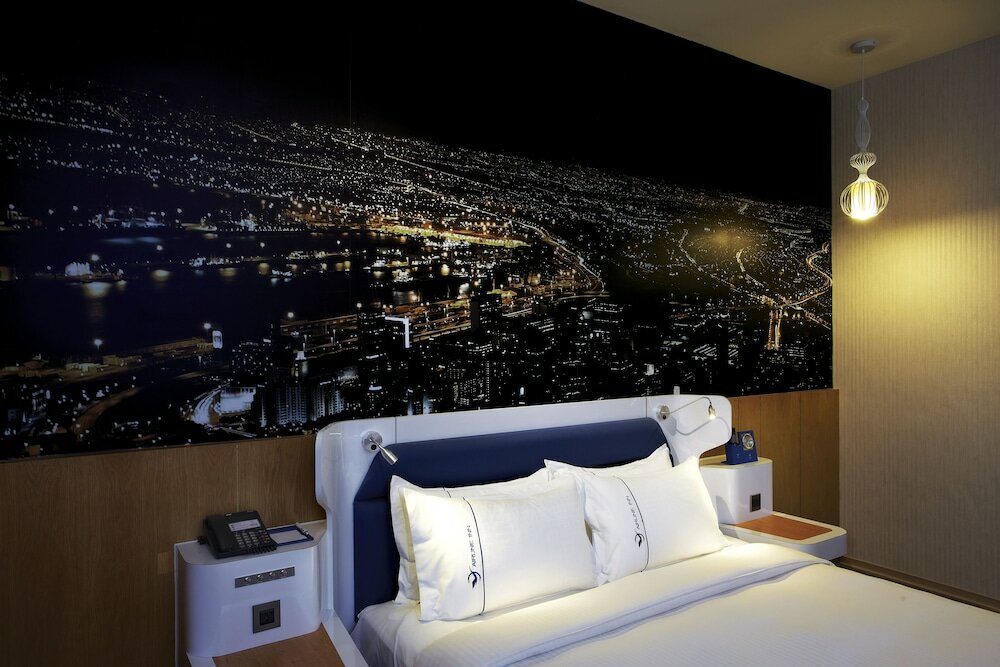 Фото Airline lnn Green Park Way