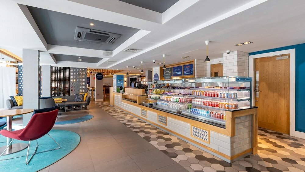 Фото Holiday Inn Express Aberdeen City Centre, an Ihg Hotel