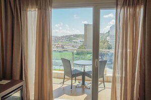 Гостиница Hotel Royal Tulip City Center Tanger