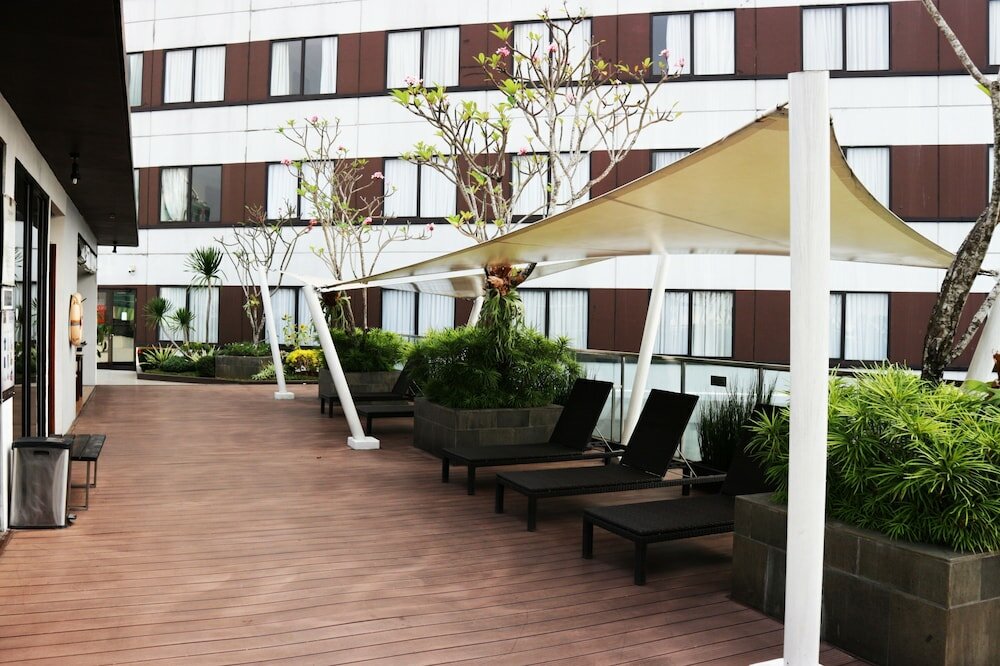 Фото Hotel Santika Premiere Bintaro