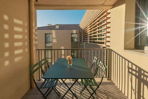 Гостиница The Originals Résidence Aix Schuman в Эксе-ан-Провансе