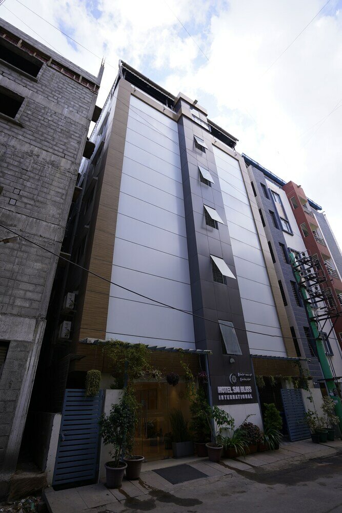 Фото Sai Bliss International by Agira Hotels