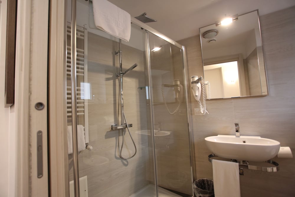 Фото Hotel Eubea