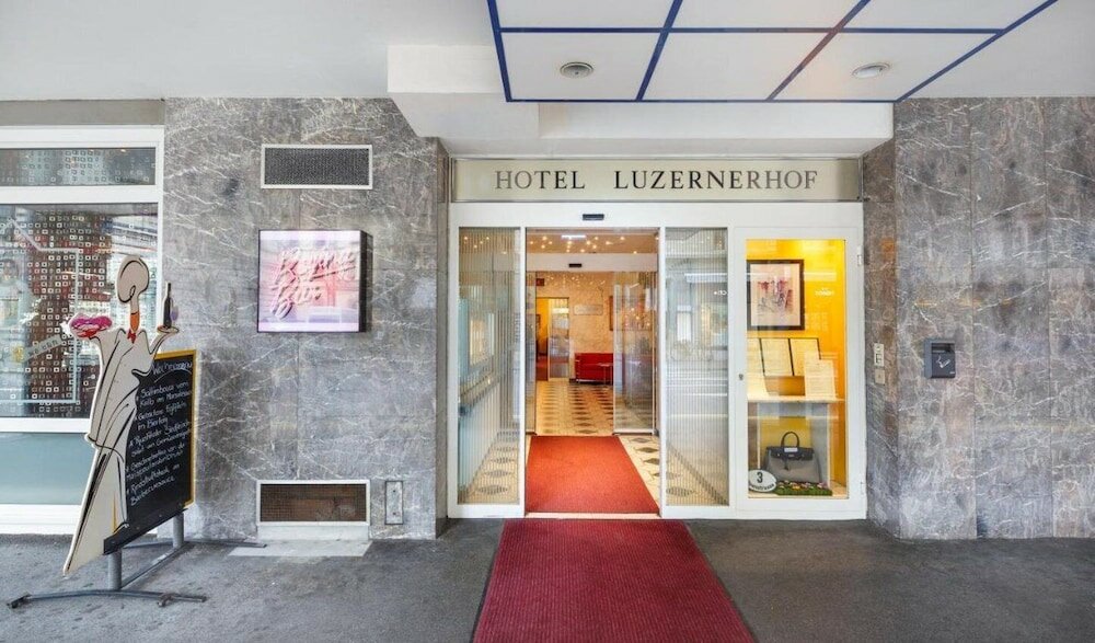 Фото Hotel Luzernerhof
