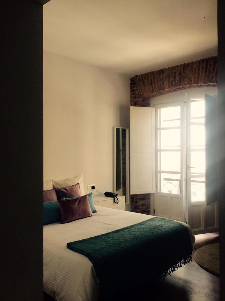 Фото Hostal Albany