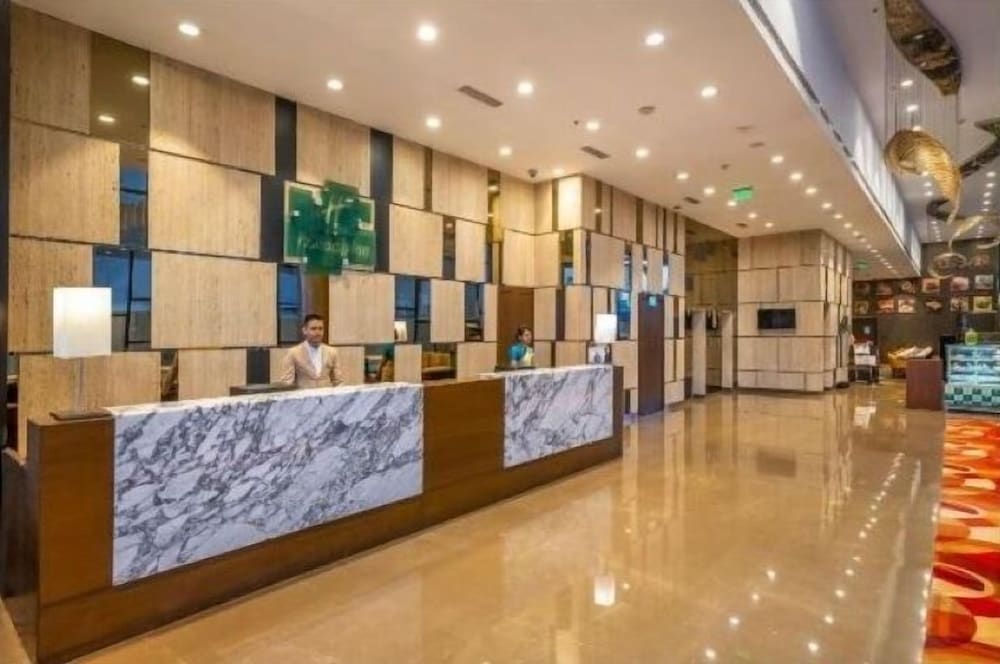 Фото Holiday Inn Kolkata Airport, an Ihg Hotel