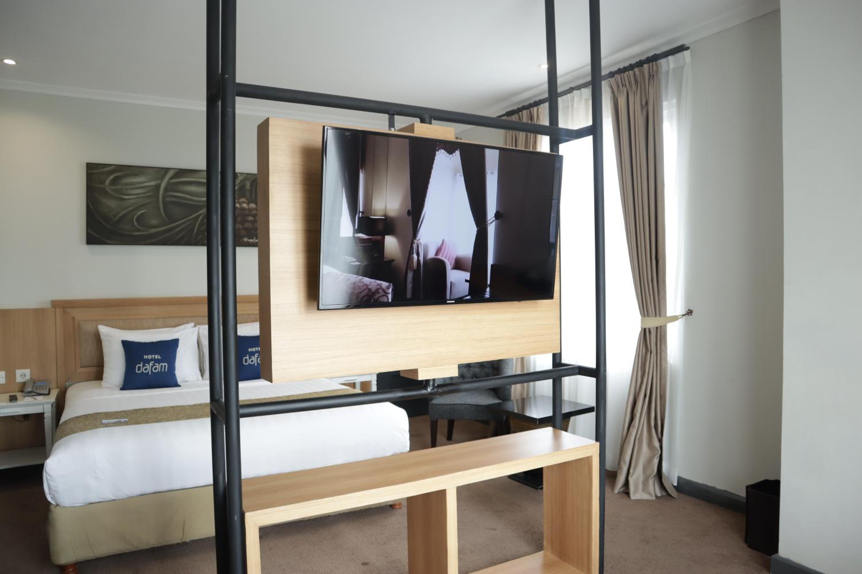 Фото Hotel Dafam Semarang