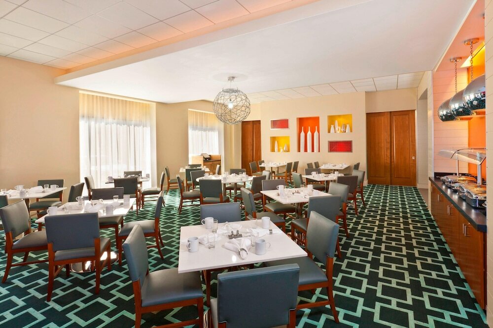 Фото Sheraton Orlando Lake Buena Vista Resort