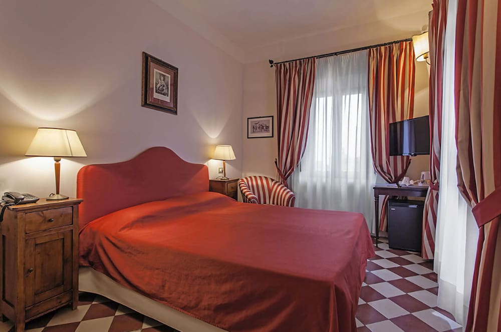 Фото Il Chiostro del Carmine