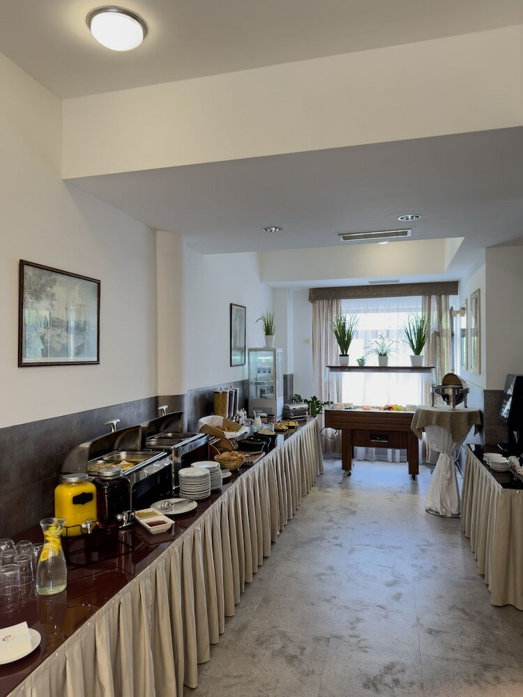 Фото Hotel Theresia Kolín